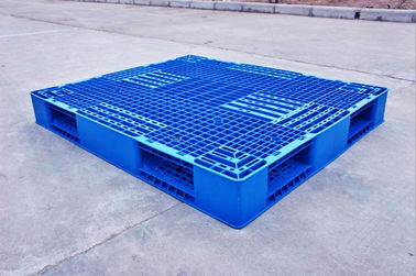 Plataformas plásticas recicladas peso ligero encajable económico para el almacenamiento de Warehouse